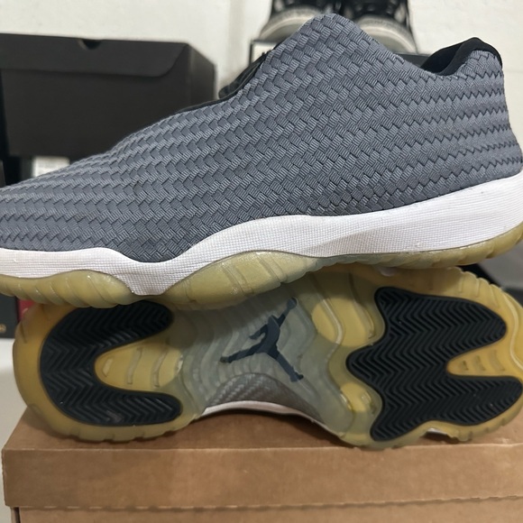 Jordan Future Low
Cool Grey - Picture 5 of 8